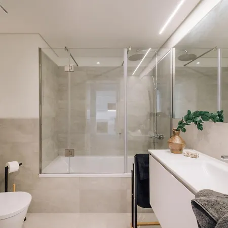 Areosa - 1 Bedroom In Parque Nacoes Lisboa